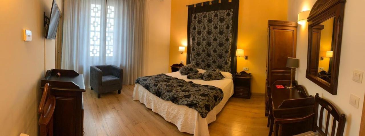 Hotel Cardenal Ram Morella Exterior photo