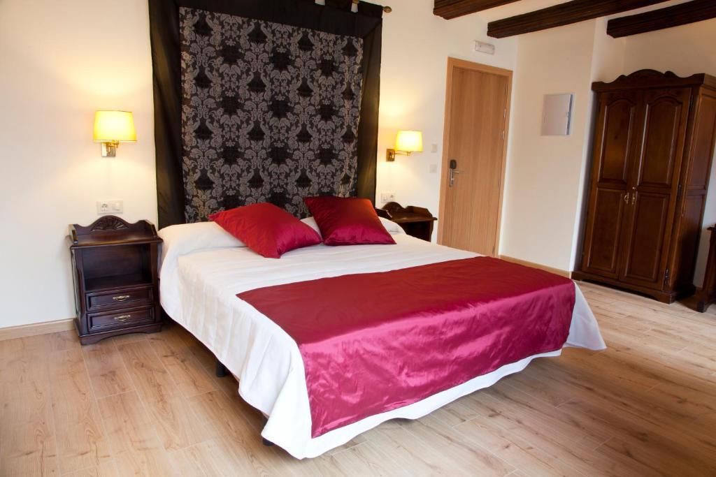 Hotel Cardenal Ram Morella Room photo